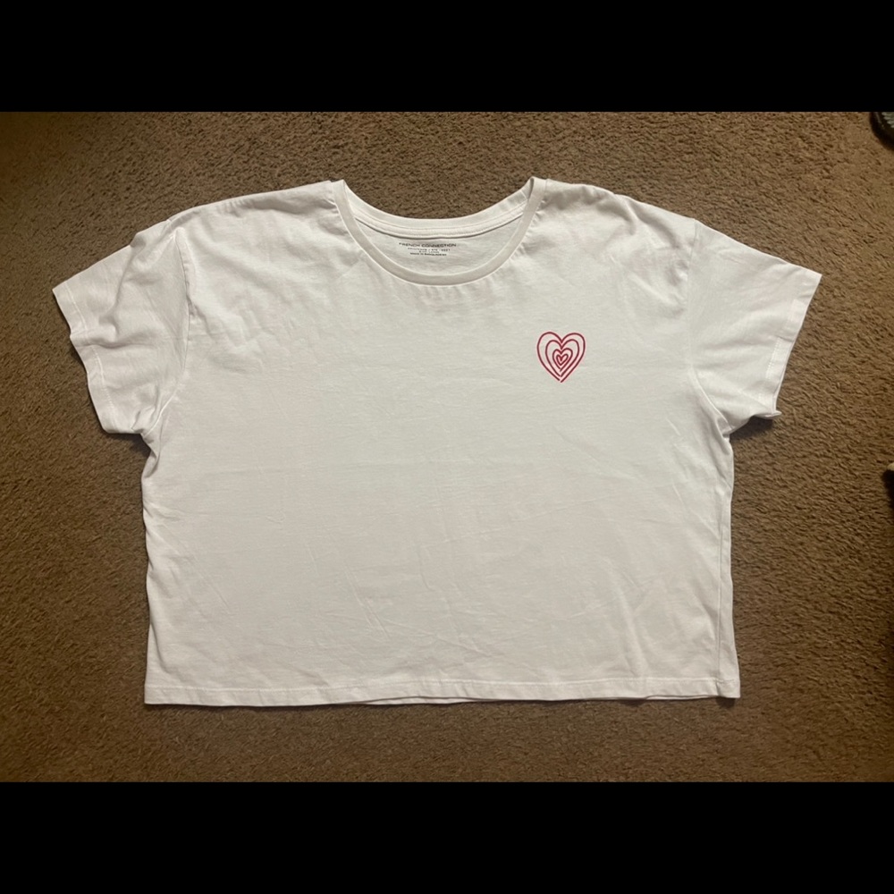 FRENCH CONNECTION Red Hearts Cropped Graphic Tee - Size Large